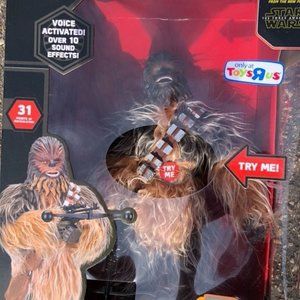 Star Wars Talking Chewbacca W Weapon New